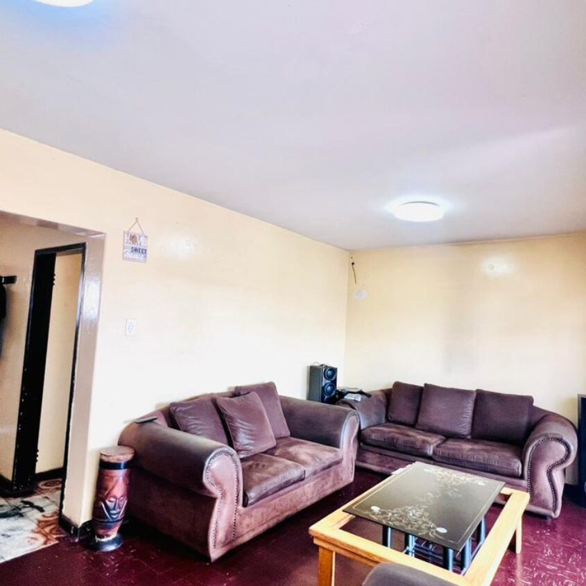 DUPLEX IN CHRISVILLE