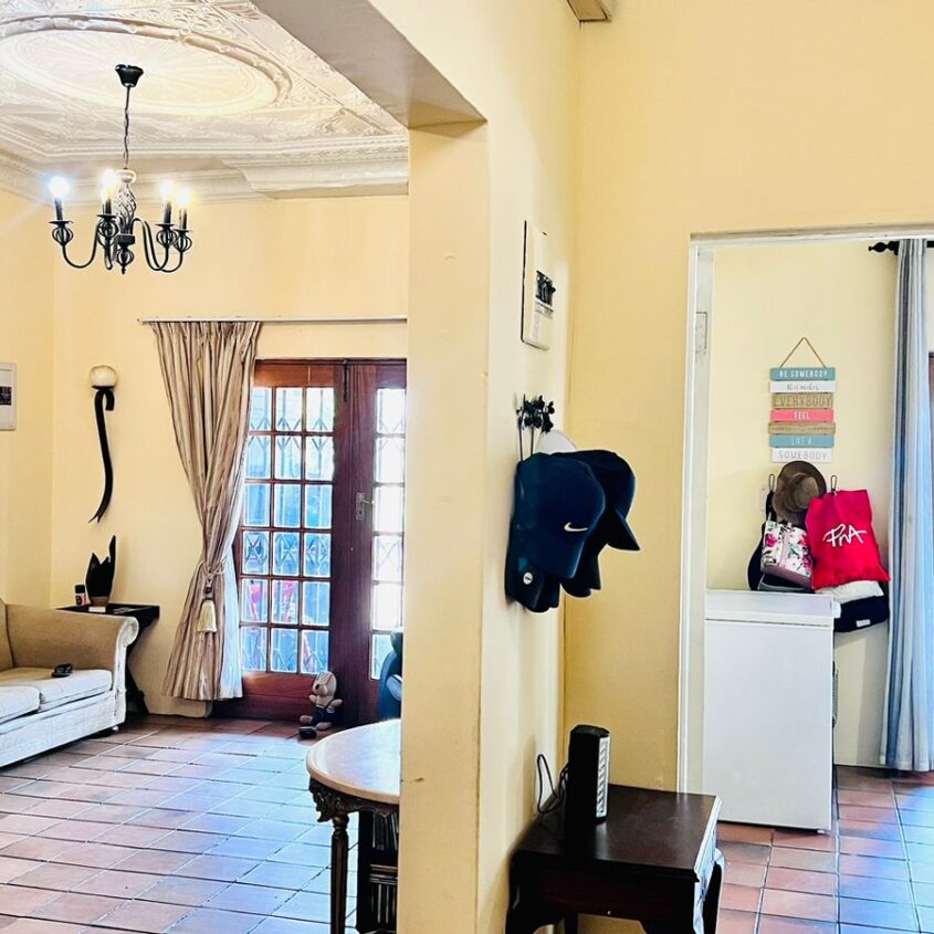 CLEAN HOUSE IN ALBERTON NORTH