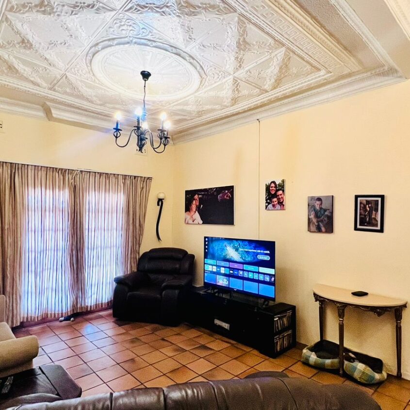 CLEAN HOUSE IN ALBERTON NORTH