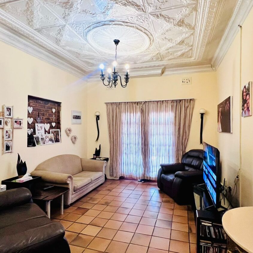 CLEAN HOUSE IN ALBERTON NORTH