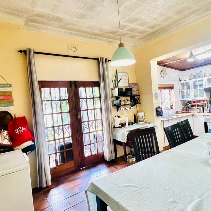 CLEAN HOUSE IN ALBERTON NORTH