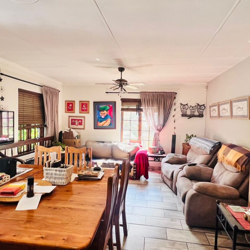 CLEAN HOUSE IN ALBERTON NORTH