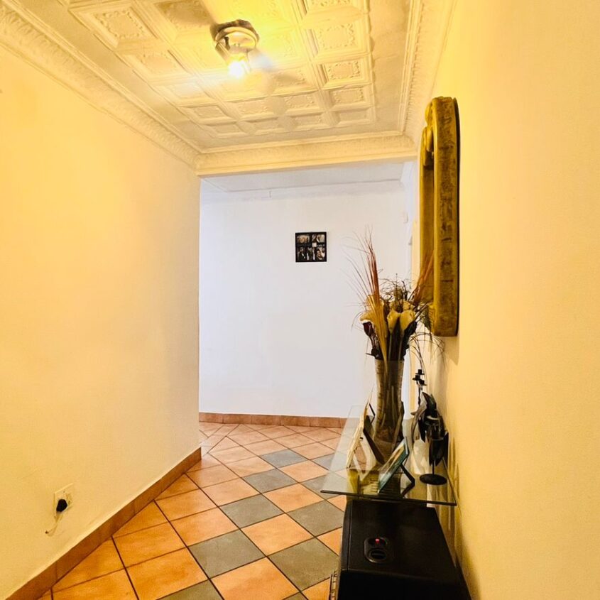 CLOEN HOME AT FLORENTIA