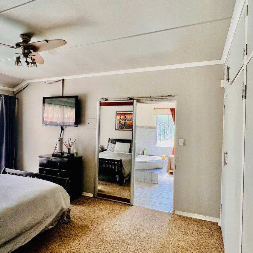 A COOL HOME IN DINWIDDIE