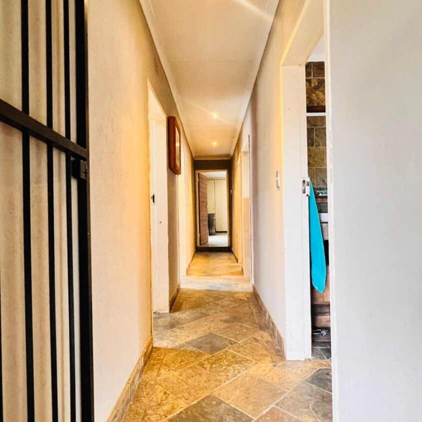 BREATIFUL HOME IN ALBERTON