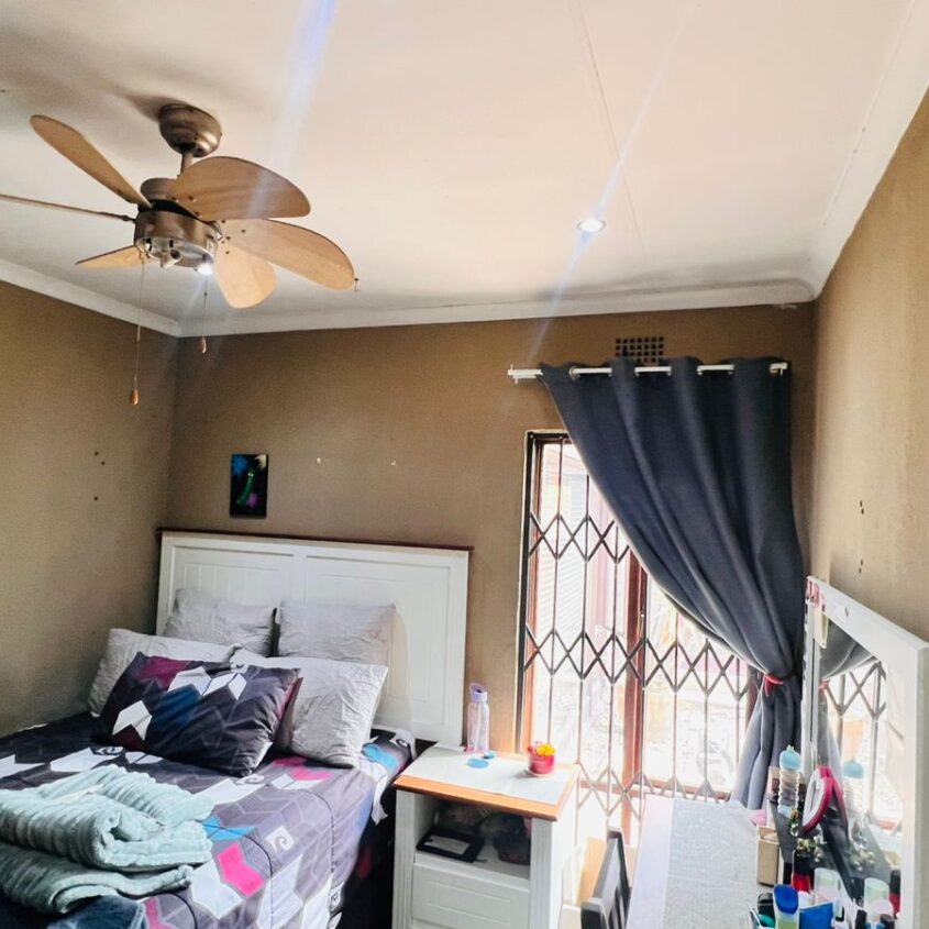 BREATIFUL HOME IN ALBERTON