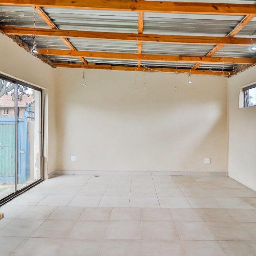 Rewlatch house and church