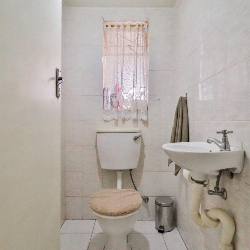 Rewlatch house and church