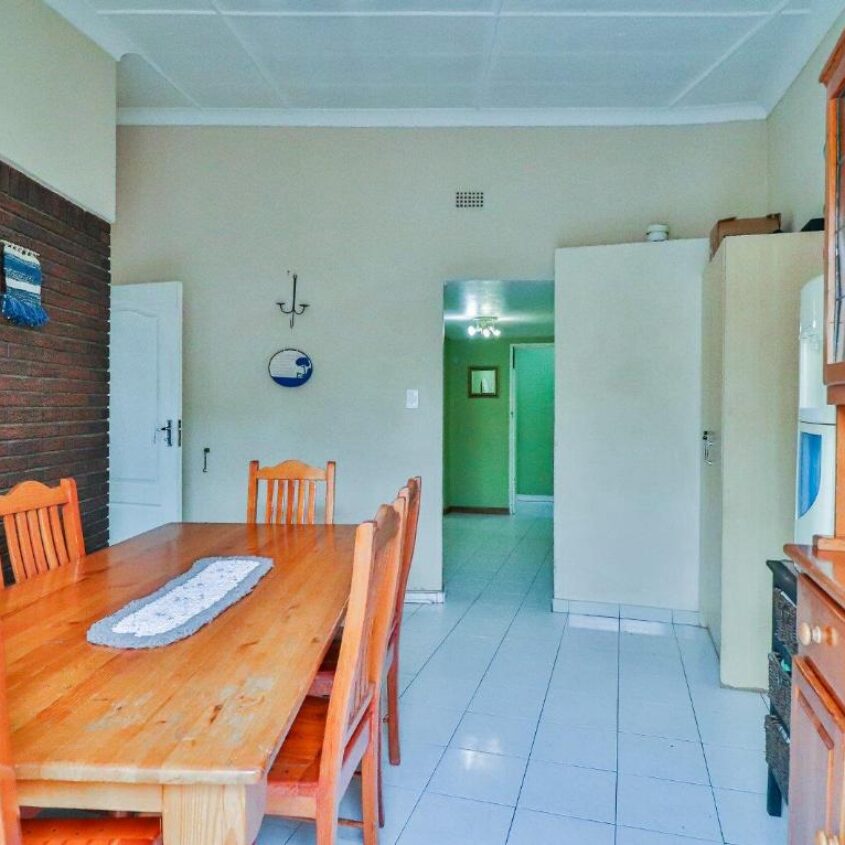 Rewlatch house and church