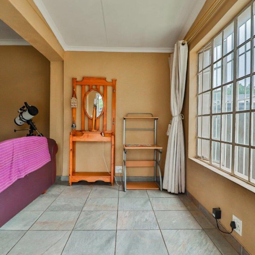 Rewlatch house and church