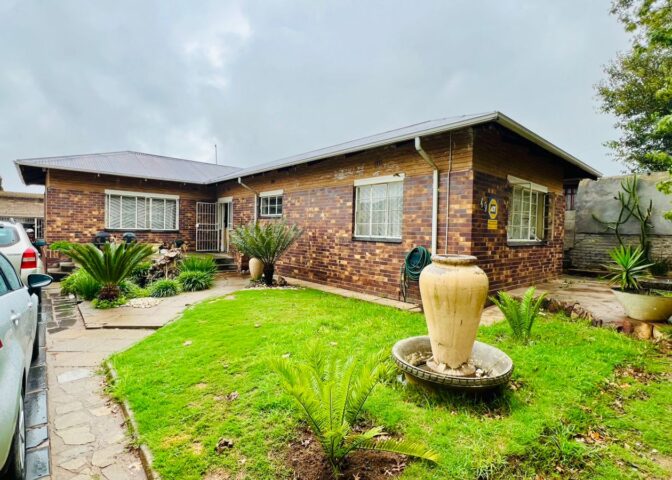 FOREST HILLS PROPERTY