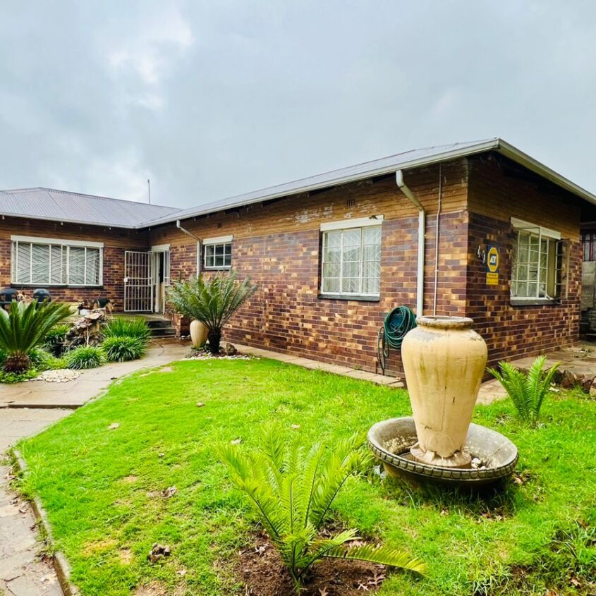 FOREST HILLS PROPERTY